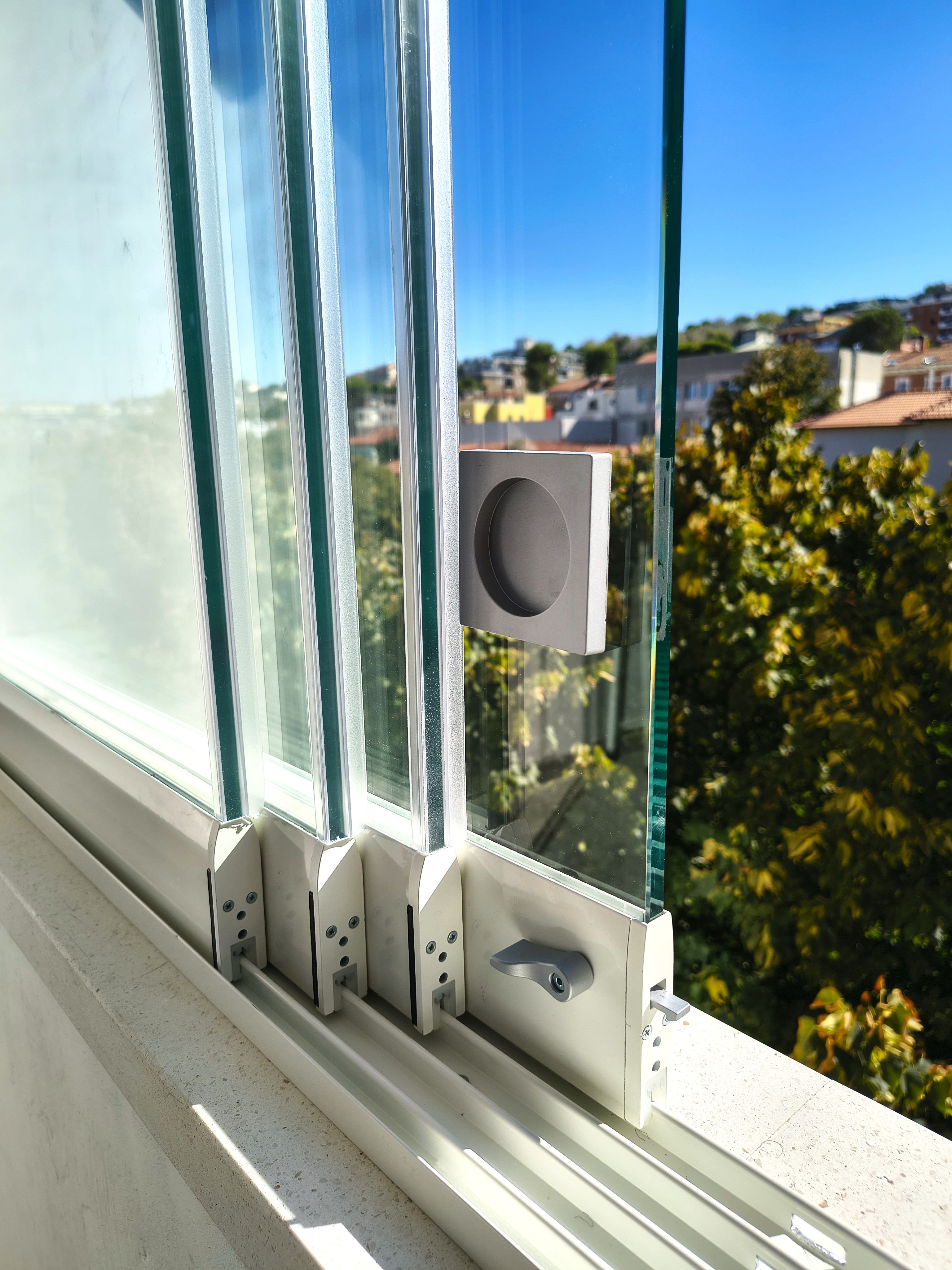 Vetrate Panoramiche - Falconara 2 — vetrata panoramica VEPA Residenziale | VETRO DESIGN ITALIA